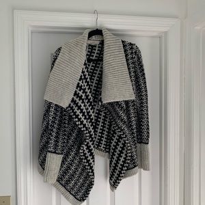 CHUNKY SWEATER BY LOFT